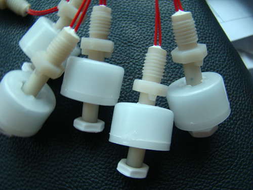 耐强酸碱小型浮球液位...