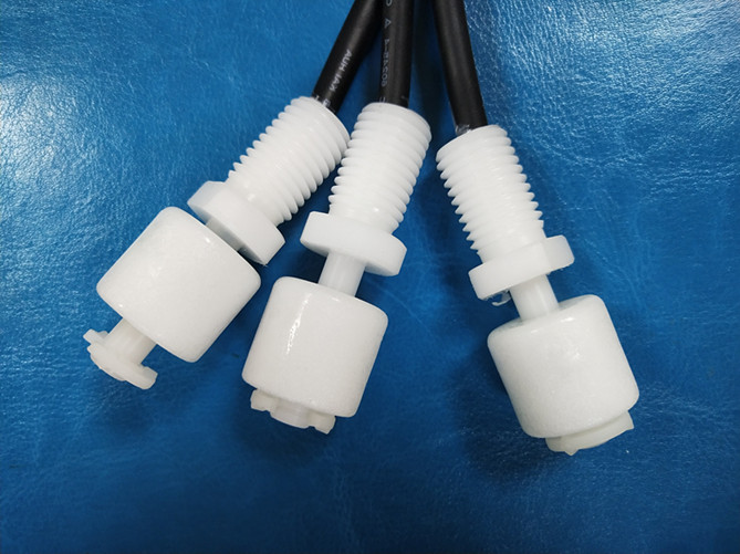 塑料浮球液位开关ZC...