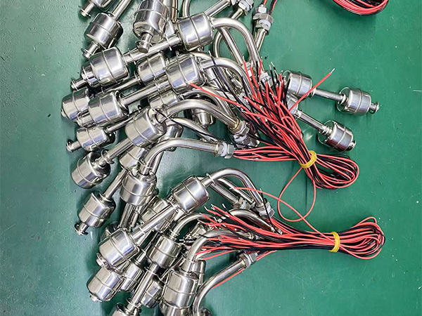 不锈钢浮球开关